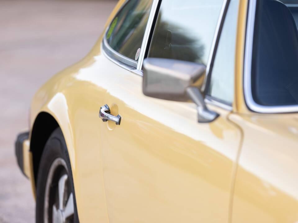 Image 15/58 of Porsche 911 2.7 S (1974)
