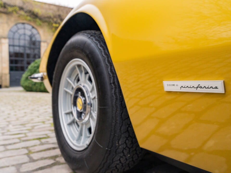 Image 9/25 of Ferrari Dino 246 GT (1970)