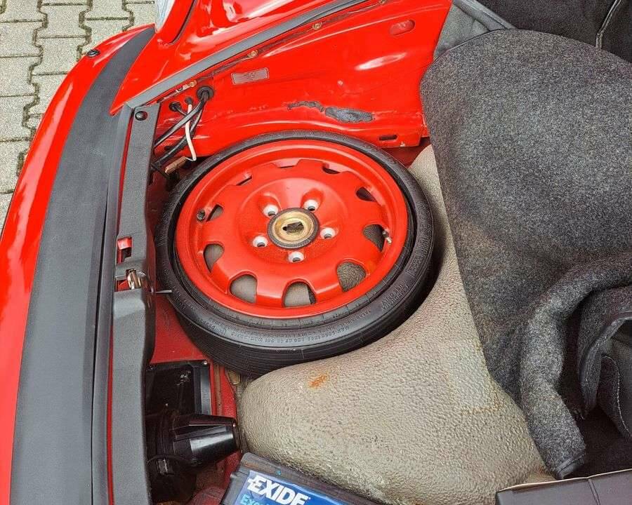 Image 23/28 de Porsche 911 Turbo 3.3 (1989)
