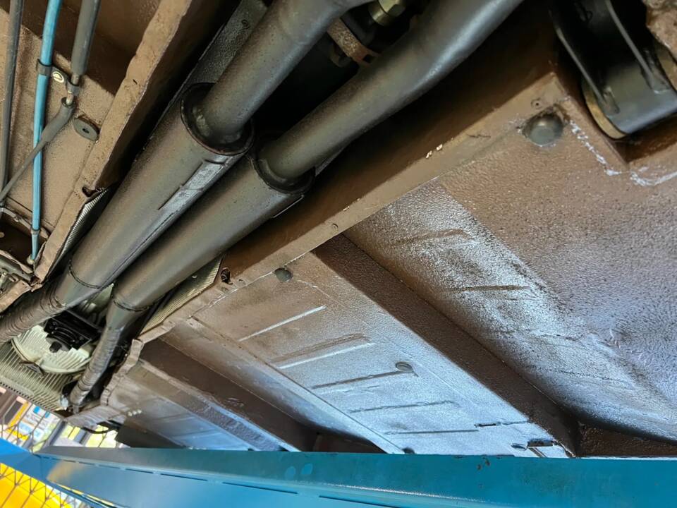 Bild 22/24 von Lamborghini Espada 400 GT (1973)