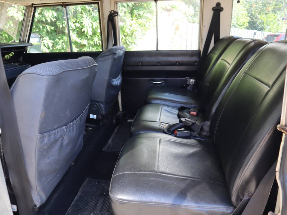 Afbeelding 44/56 van Land Rover 109 (1975)