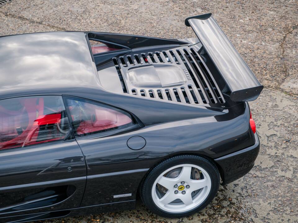 Image 11/35 de Ferrari F 355 Challenge (1995)