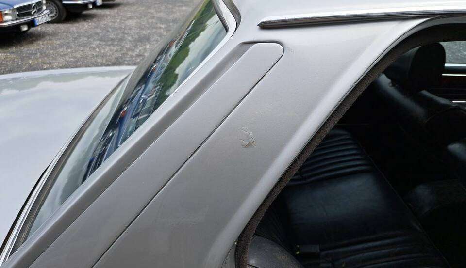 Bild 19/23 von BMW 3,3 Li (1976)