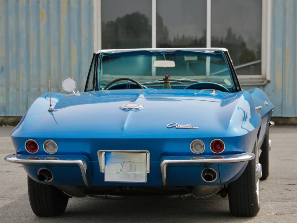 Image 4/24 of Chevrolet Corvette Sting Ray Convertible (1965)