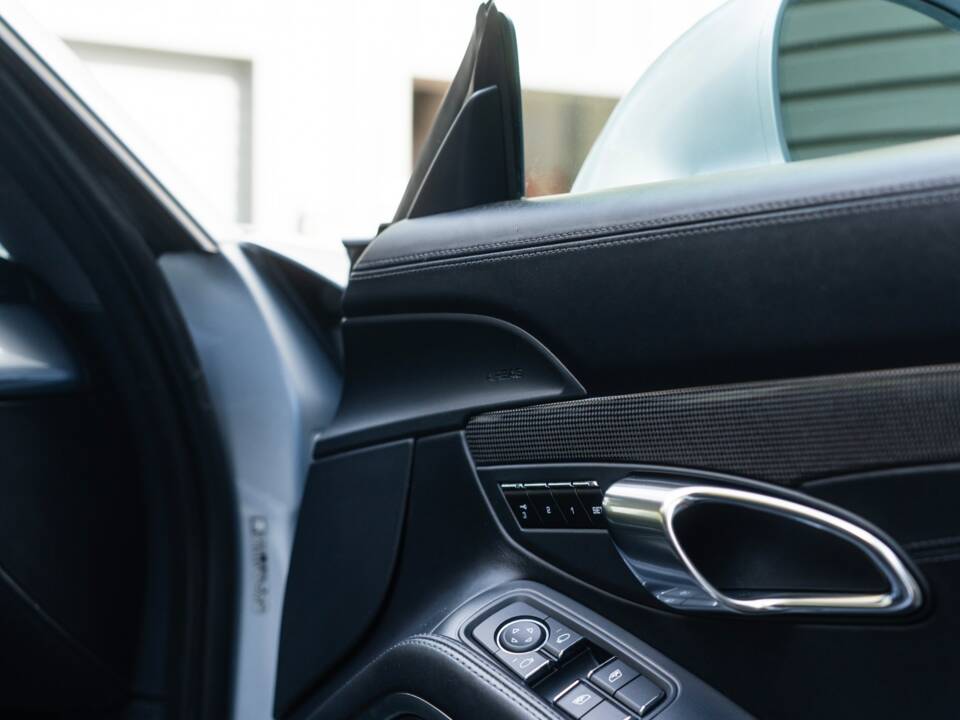Image 42/57 of Porsche 911 Turbo S (2013)