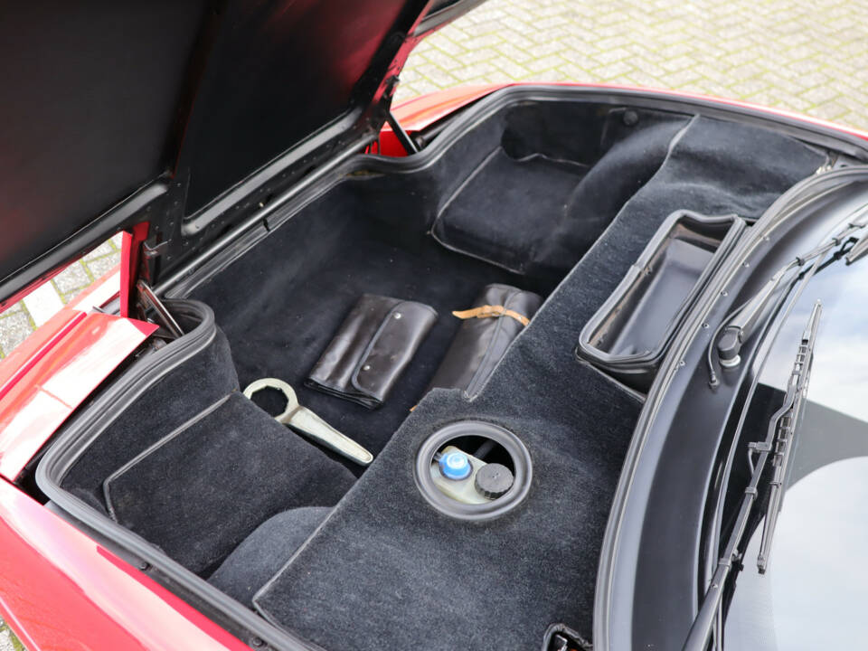 Image 20/50 of Ferrari Testarossa (1985)