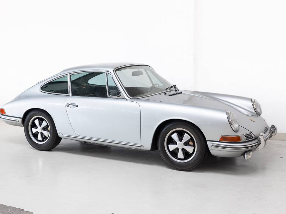 Image 4/34 of Porsche 911 2.0 S (1966)