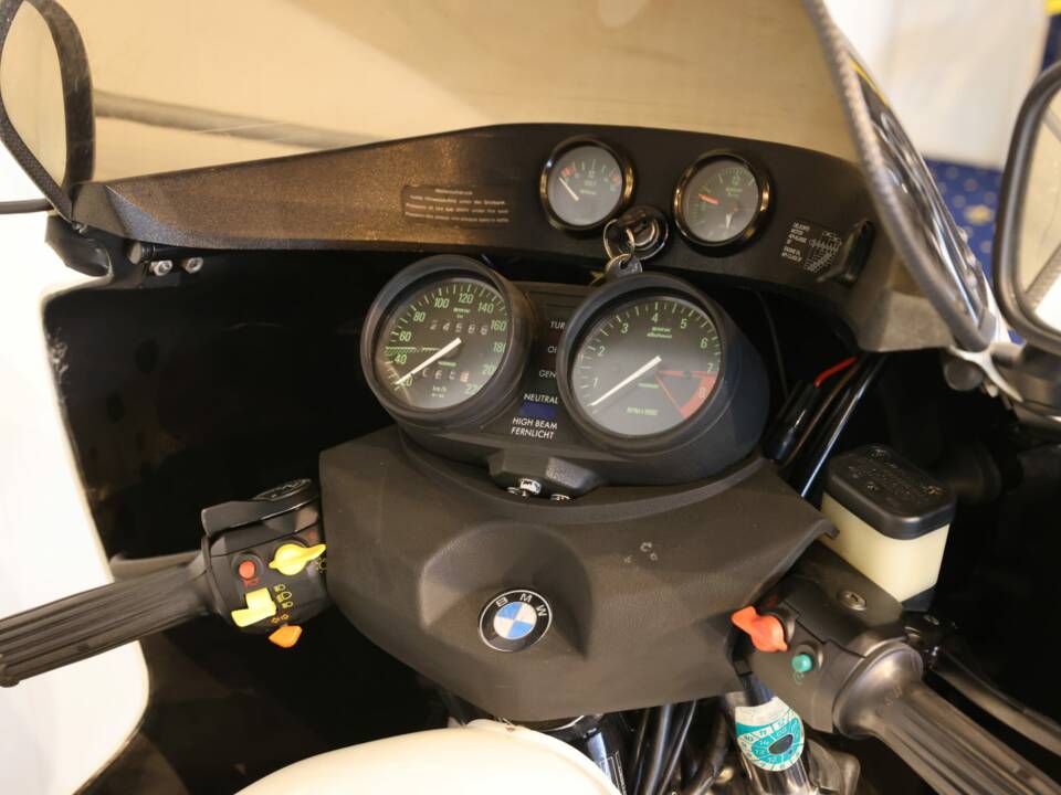 Image 10/32 of BMW R 100 RS (1987)