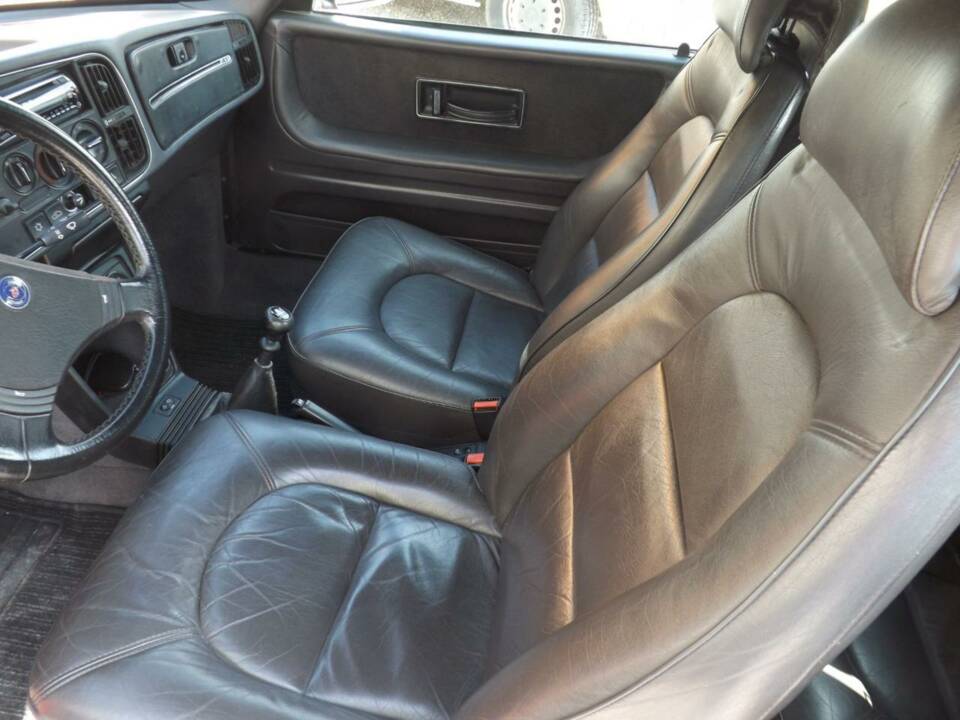 Image 9/50 de Saab 900 Turbo S 16V (1991)