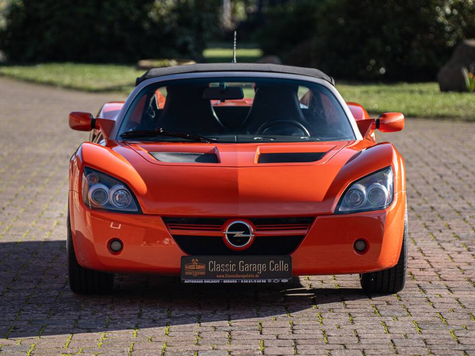 Bild 8/44 von Opel Speedster 2.2 (2002)