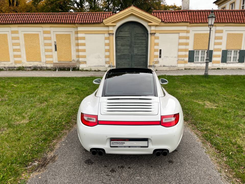 Image 3/58 of Porsche 911 Targa 4S (2010)