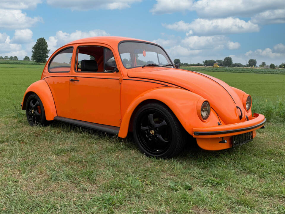 Image 2/8 of Volkswagen Escarabajo 1300 (1972)