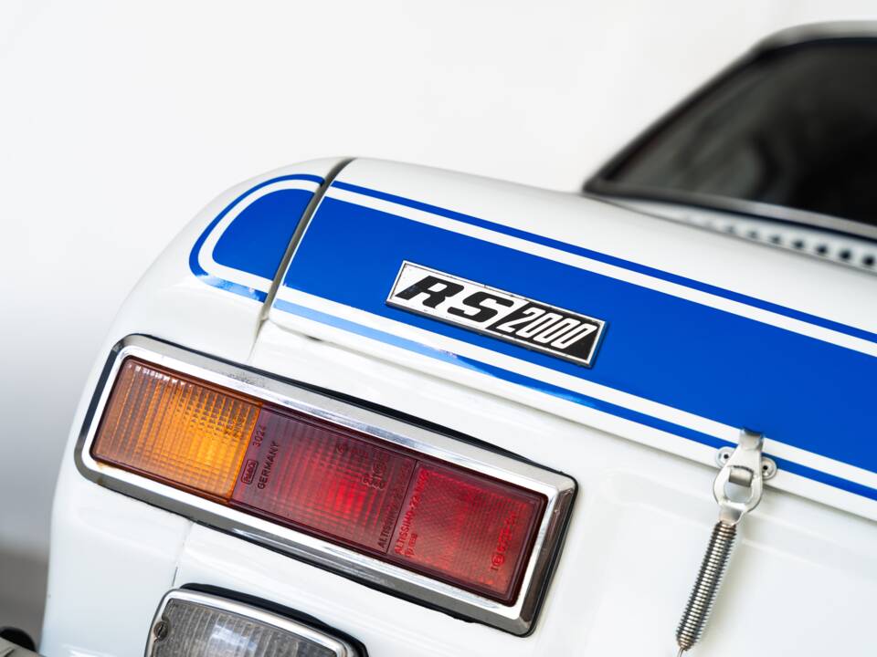 Image 38/47 de Ford Escort RS 2000 (1975)