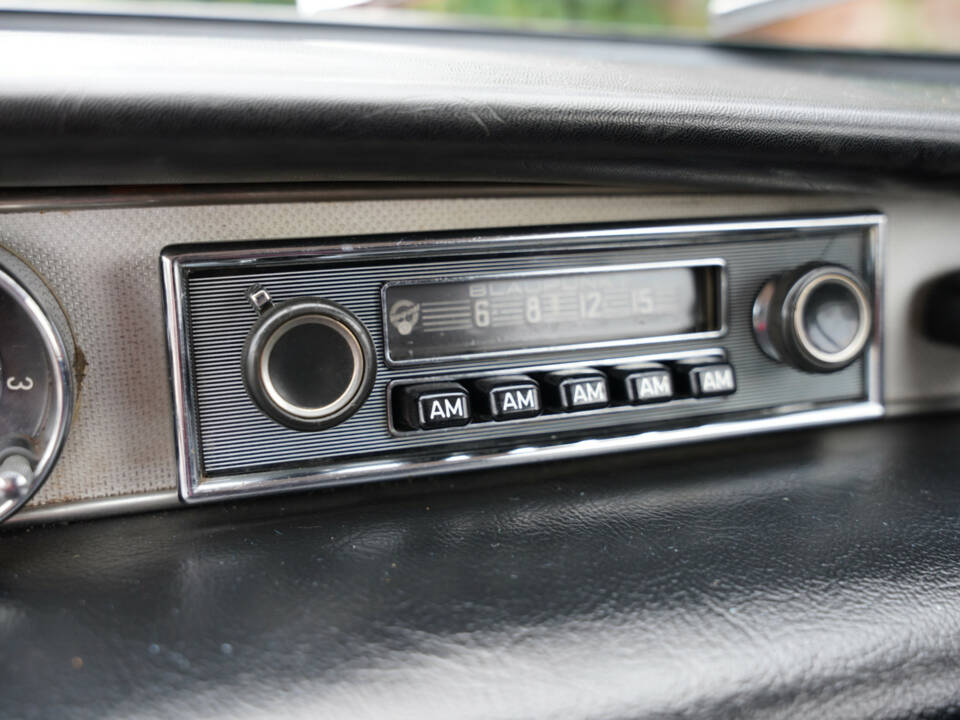 Bild 25/50 von Volvo P 1800 S (1964)
