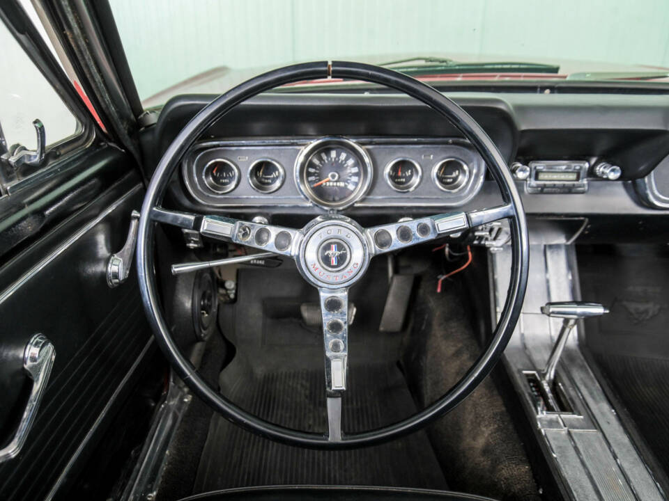 Image 8/50 of Ford Mustang 289 (1966)