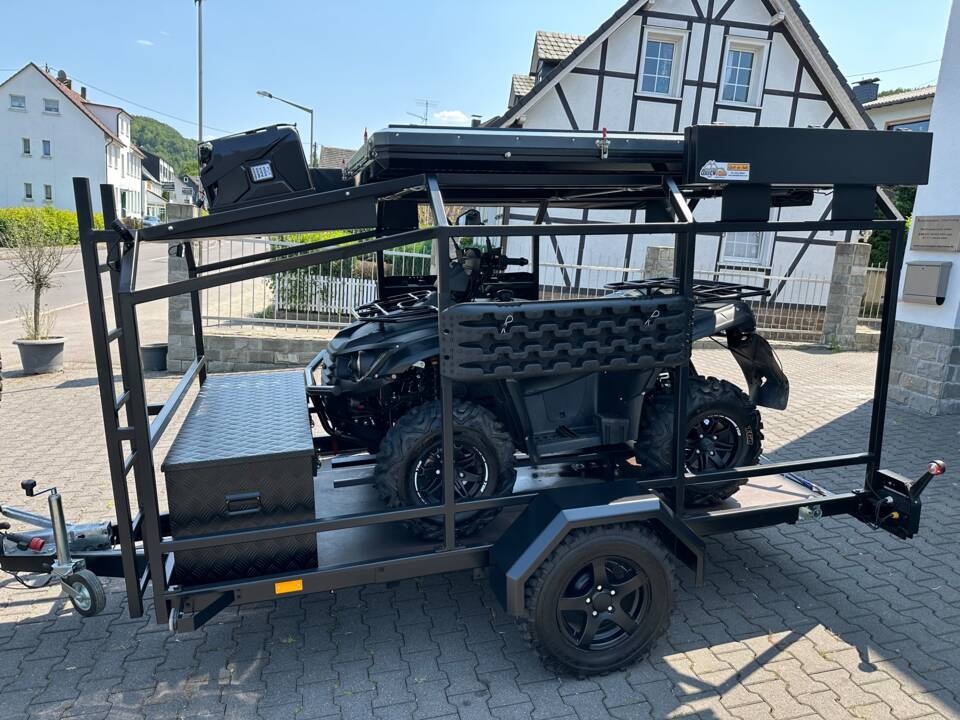 Image 9/30 of Land Rover Defender 90 "Limited" (2005)