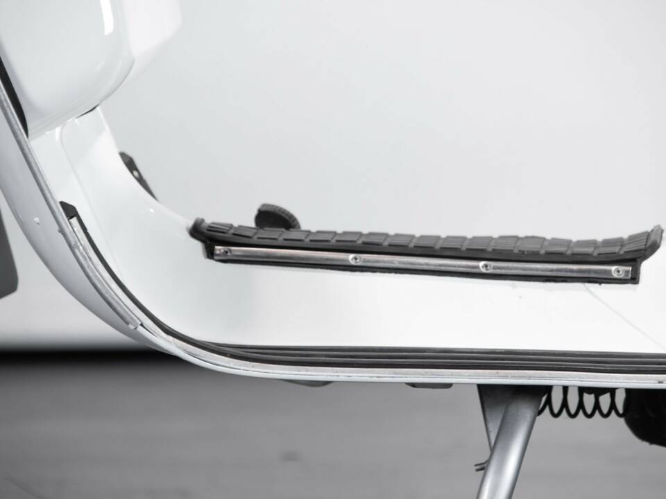 Image 14/50 of Piaggio DUMMY (1980)