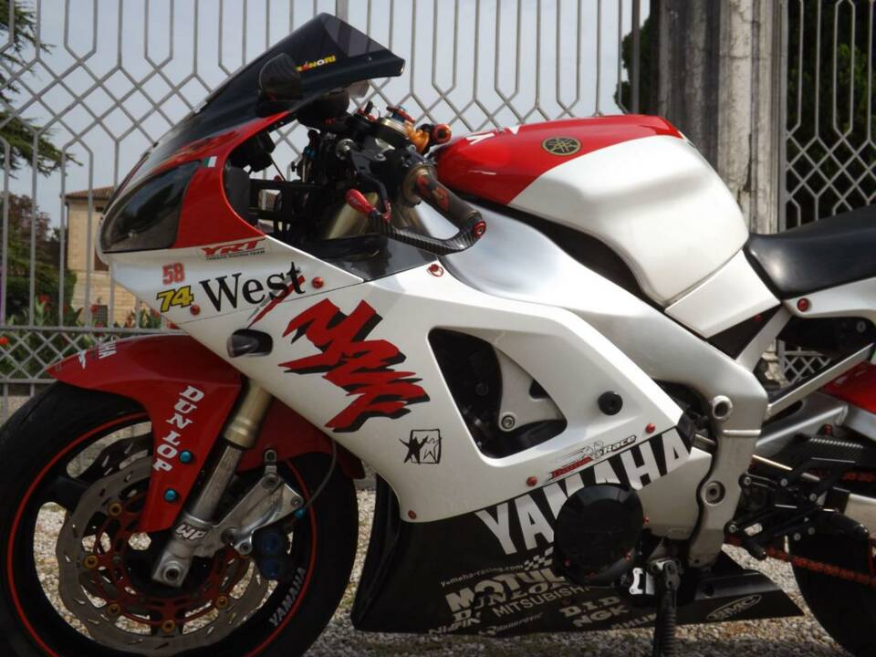 Immagine 10/50 di Yamaha YZF 1000 R1 (1998)