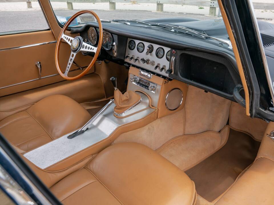 Image 11/17 de Jaguar Type E 3.8 (1962)