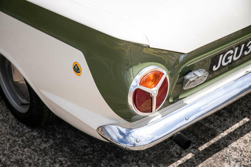 Image 33/44 de Ford Lotus Cortina (1965)