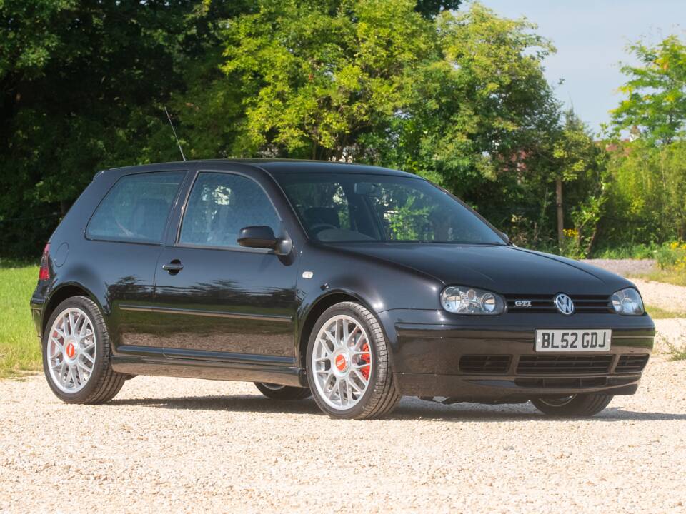 Image 32/50 of Volkswagen Golf IV 1.8T GTI (2002)