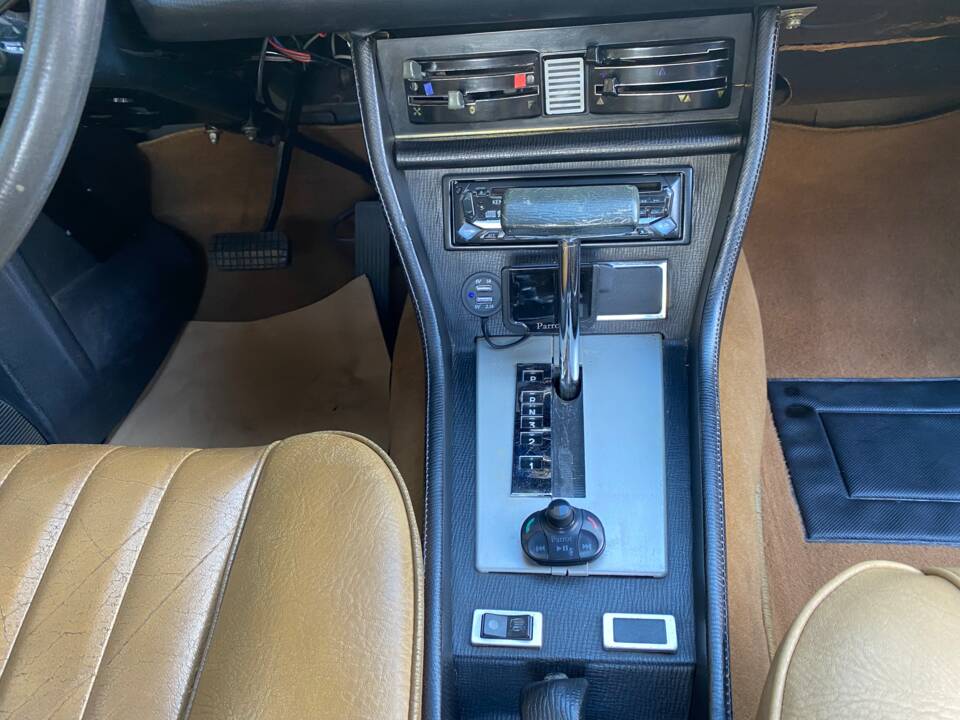 Imagen 49/58 de Peugeot 504 V6 Coupe (1977)