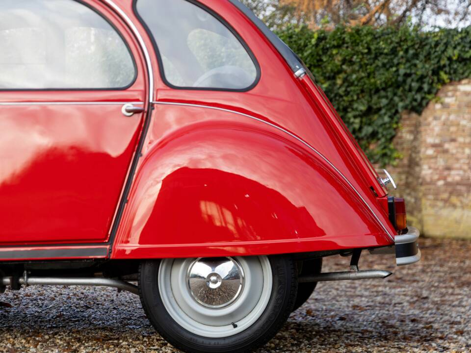 Image 43/50 of Citroën 2 CV 6 (1985)