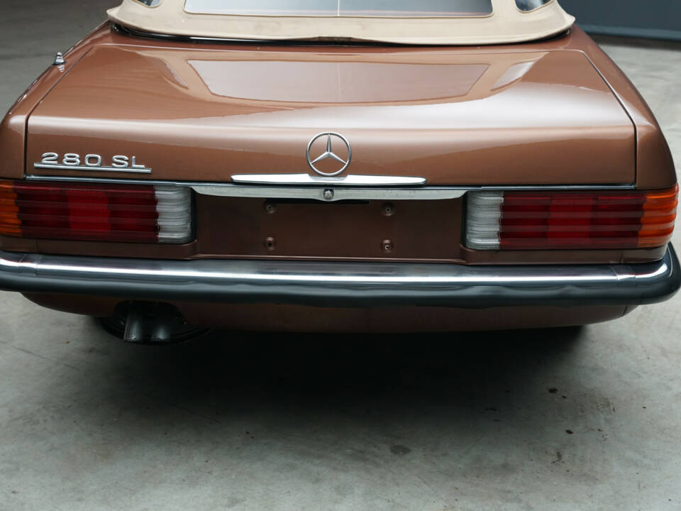 Bild 37/50 von Mercedes-Benz 280 SL (1979)