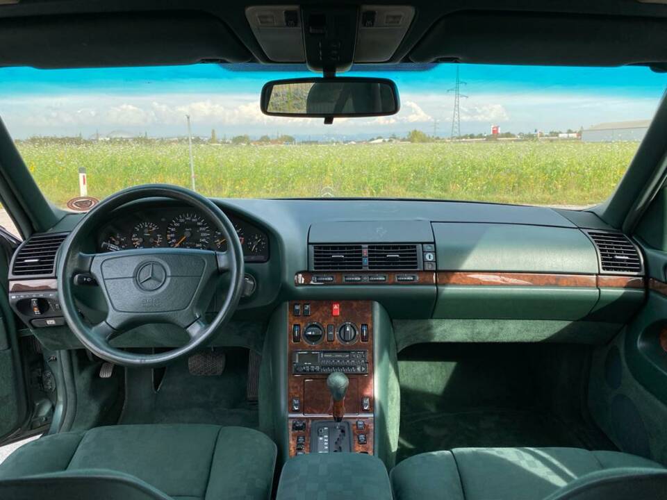 Imagen 11/22 de Mercedes-Benz 500 SE (1991)