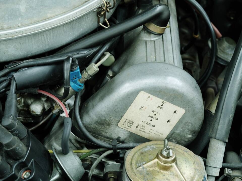 Bild 11/50 von Mercedes-Benz 500 SEL (1983)