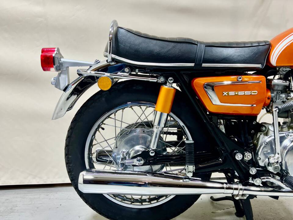 Image 4/16 of Yamaha XS 1 (1971)