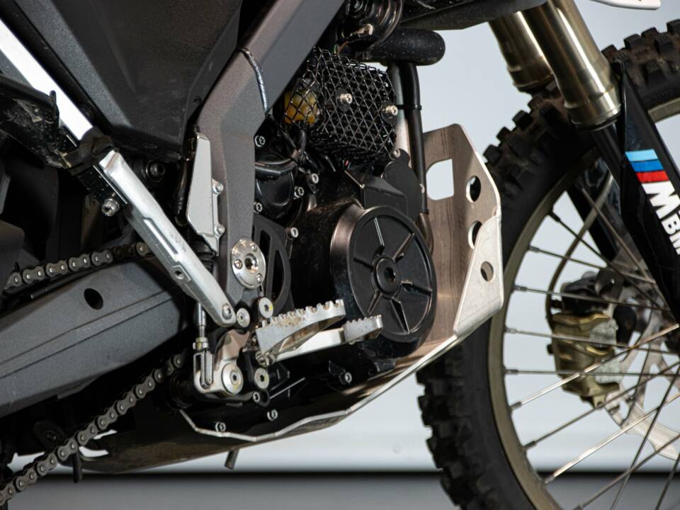 Image 44/50 de BMW DUMMY (2007)