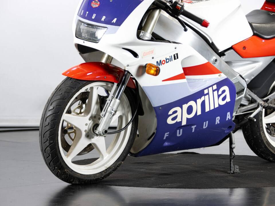 Bild 21/42 von Aprilia AF1 Futura Sport Pro 125 (1990)