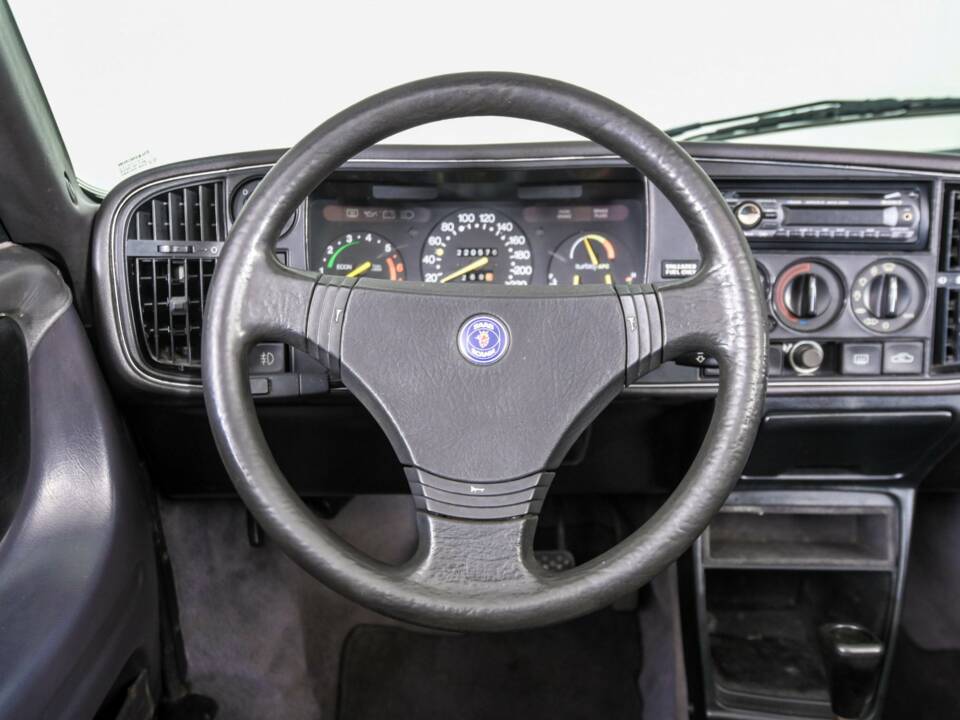 Image 5/50 de Saab 900 Turbo 16V (1988)