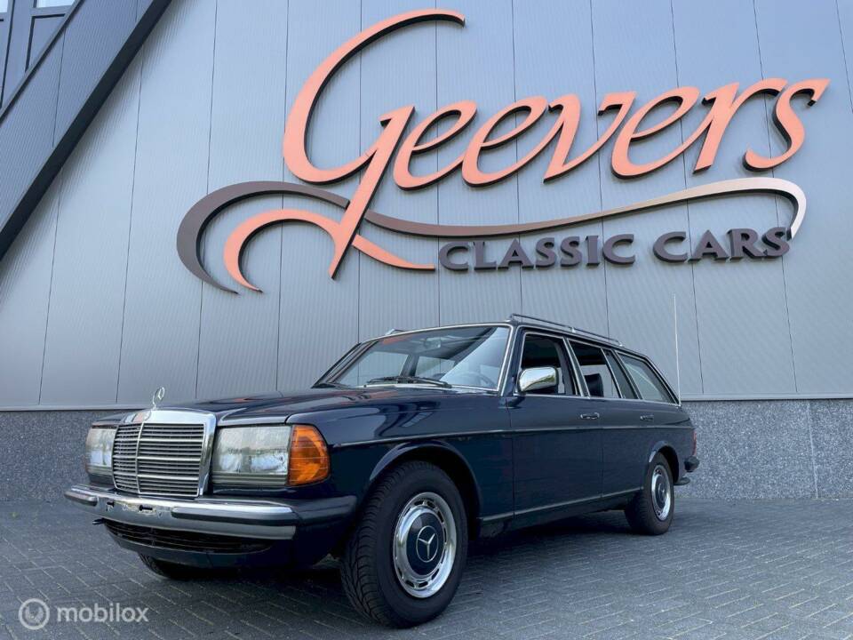 Image 1/10 of Mercedes-Benz 280 TE (1979)