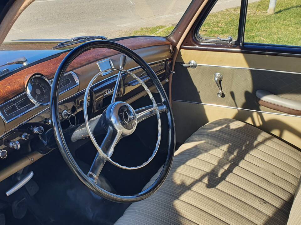 Image 24/30 de Mercedes-Benz 190 (1957)