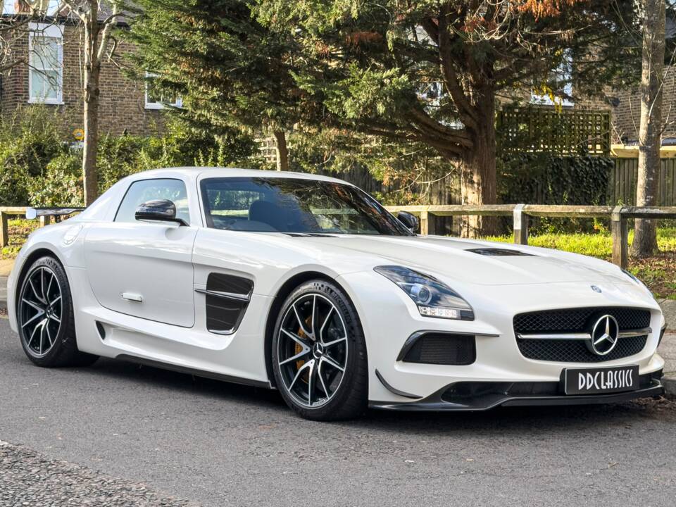 Bild 2/28 von Mercedes-Benz SLS AMG Black Series (2013)