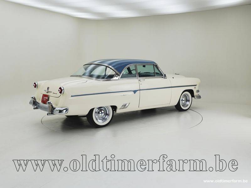 Image 2/15 of Ford Fairlane Victoria (1954)