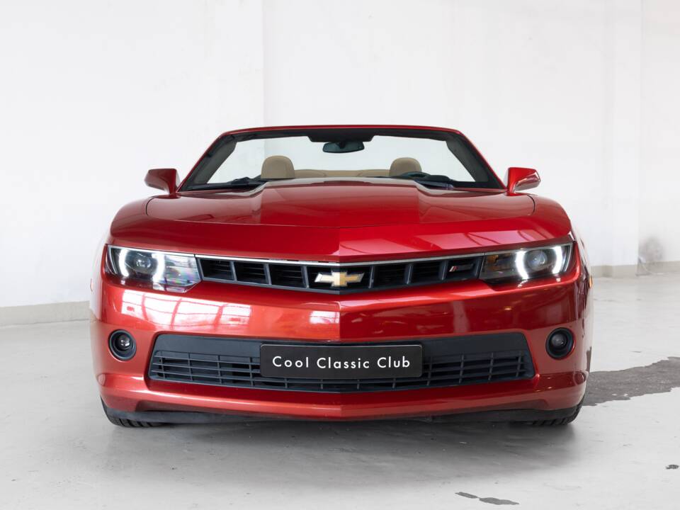 Bild 2/25 von Chevrolet Camaro 3.6L (2015)