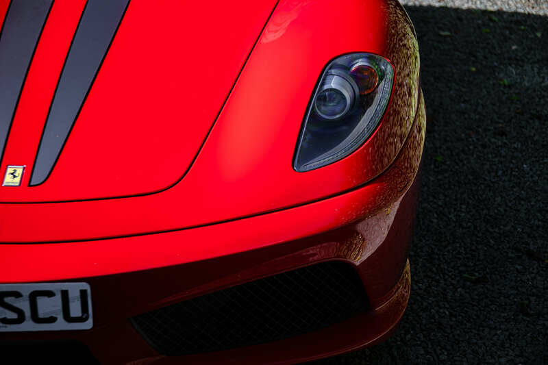 Immagine 44/50 di Ferrari 430 Scuderia (2009)