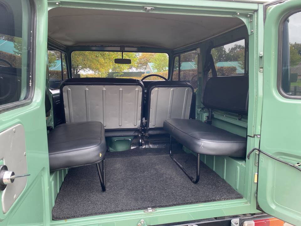 Image 13/18 de Toyota Land Cruiser FJ 40 (1978)