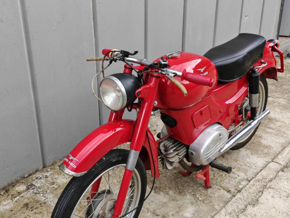 Immagine 6/11 di Moto Guzzi Zigolo Lusso (1956)