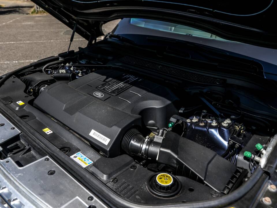 Immagine 8/30 di Land Rover Range Rover Autobiography SDV8 (2016)