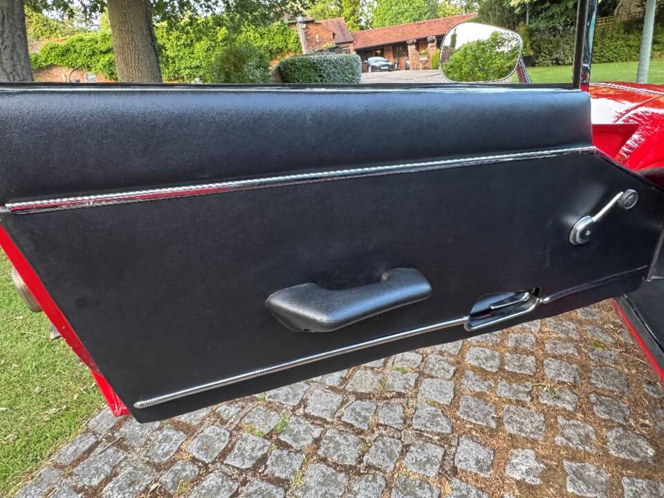 Bild 27/39 von Jaguar E-Type V12 (1974)