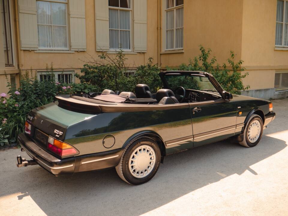 Bild 27/45 von Saab 900 S (1992)