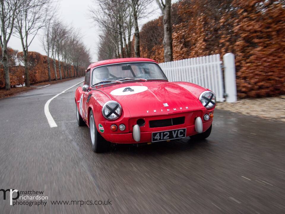 Image 9/50 of Triumph Spitfire 4 (1962)