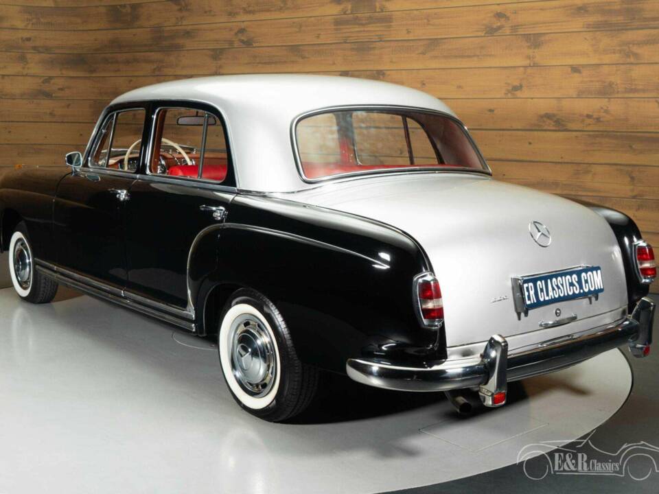 Image 4/19 de Mercedes-Benz 220 a (1955)