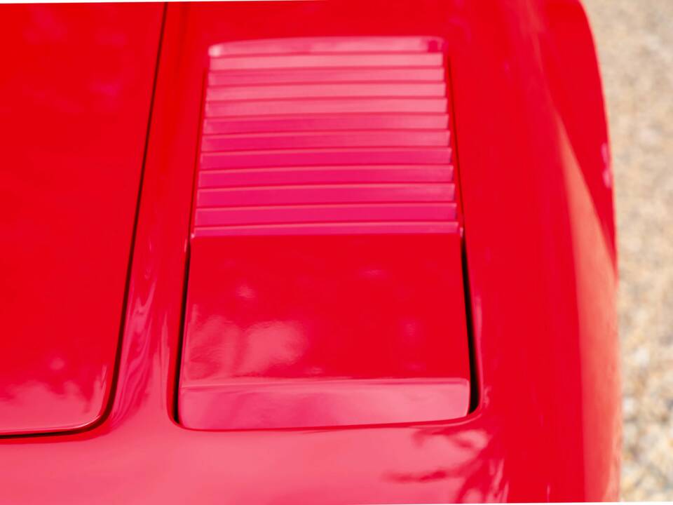 Image 35/50 de Ferrari 308 GTSi (1981)