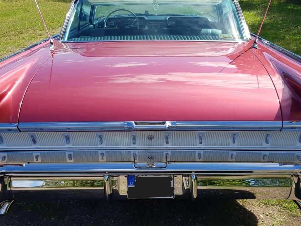 Imagen 7/30 de Oldsmobile 98 Holiday SceniCoupe (1959)