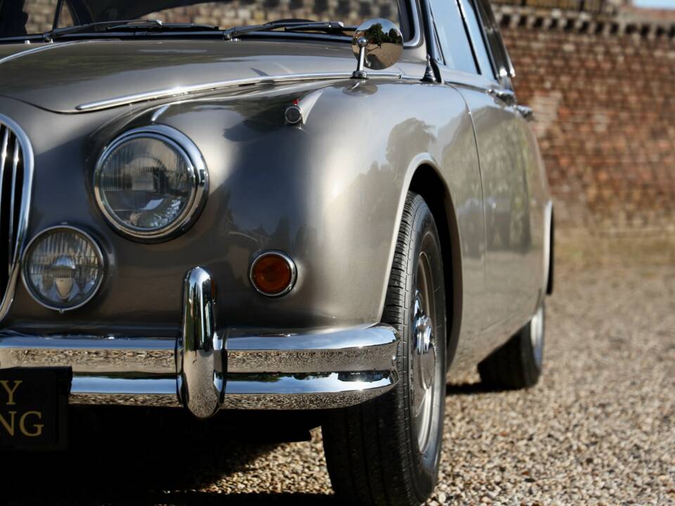 Immagine 10/50 di Jaguar Mk II 3.4 (1966)